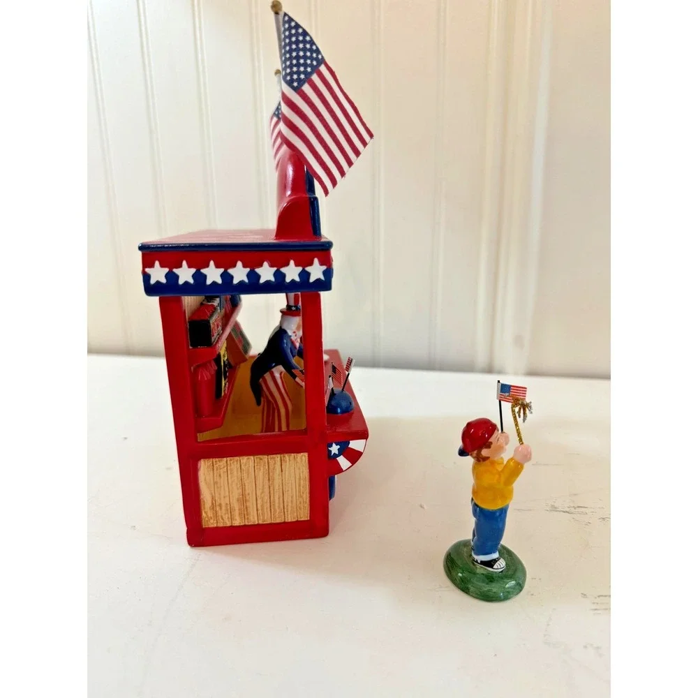 Dept 56 Uncle Sam's Fireworks Stand 2Pc Figures July 4th #54974 Retired